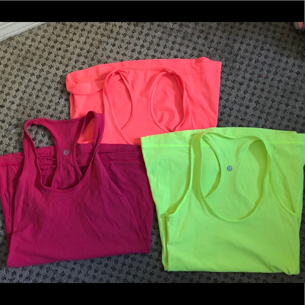 Lululemon tanks